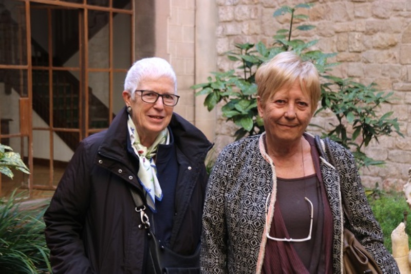 Les historiadores Cèlia Cañellas (esquerra) i Rosa Toran