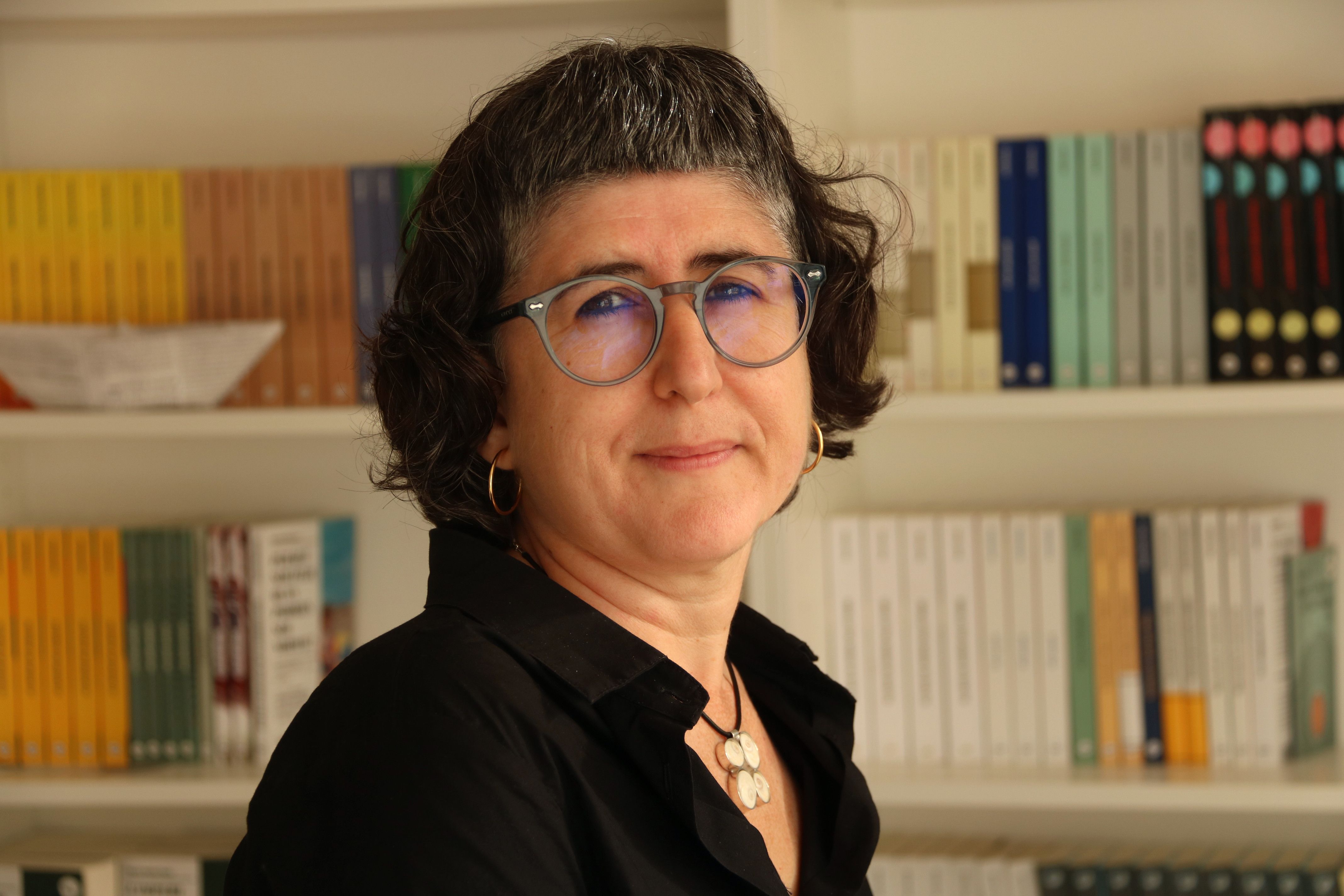 Montse Albets, autora de «Només terra, només pluja, només fang»